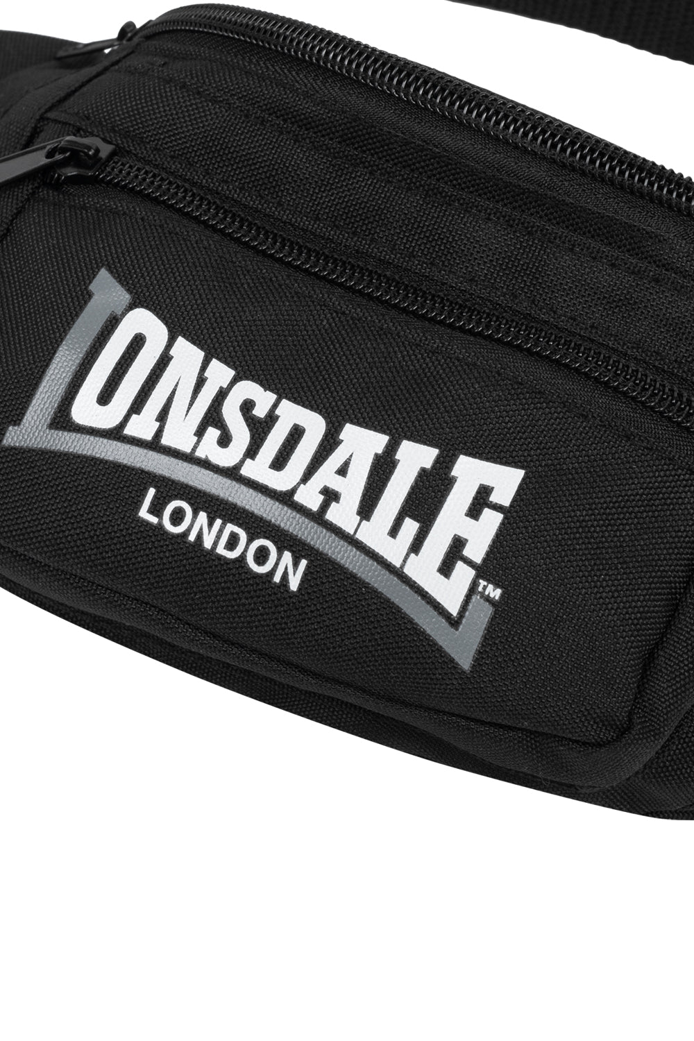 Lonsdale Hip Bag Schwarz Gürteltasche mit weissem Logo und Reissverschlussfächern.
