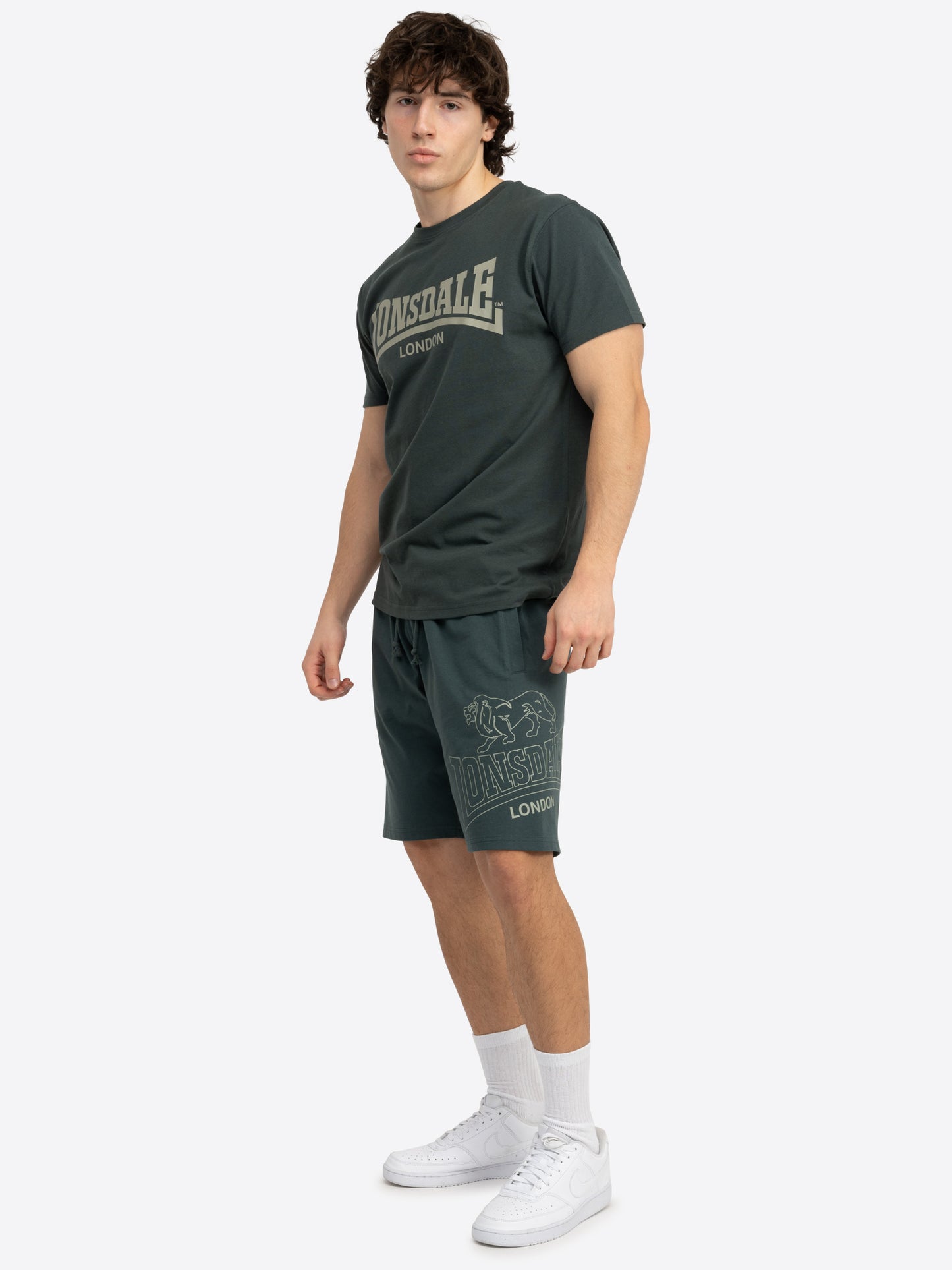 Lonsdale 113602 Chilley Shorts Grün