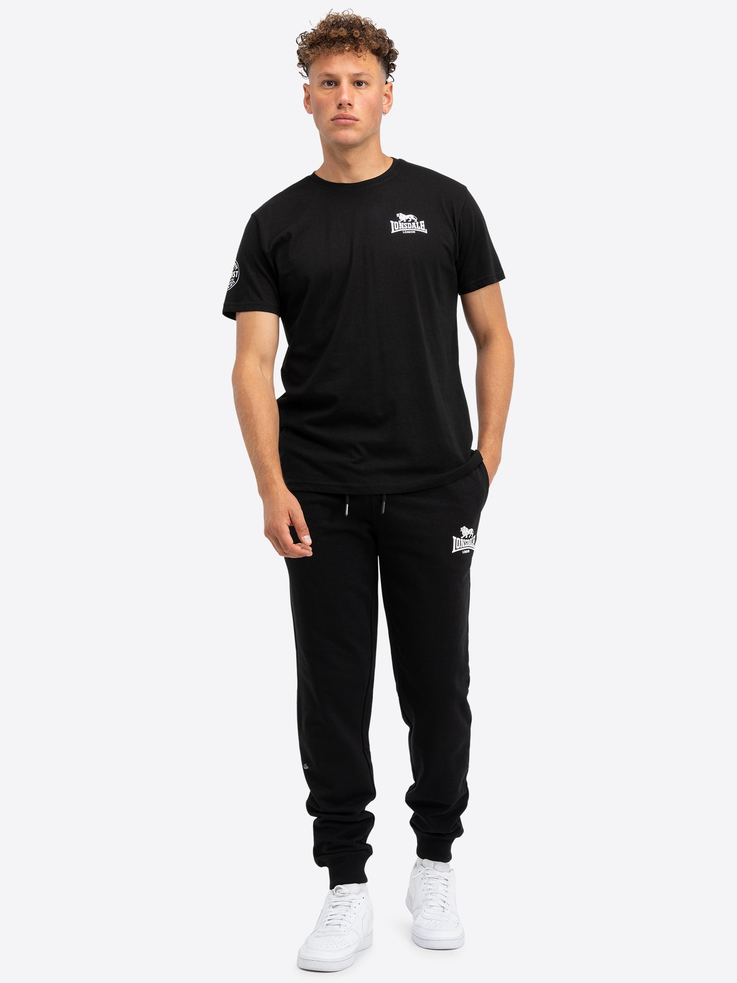 Lonsdale 114074 Warlingham T-Shirt Schwarz