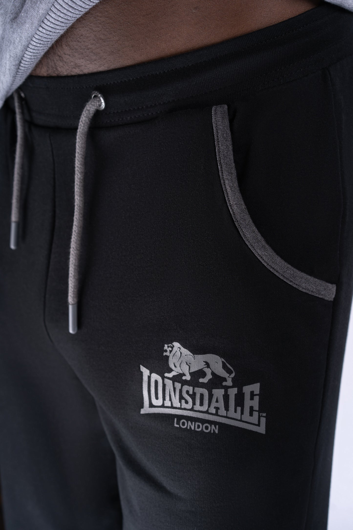 Lonsdale 115071 Wansford Jogginghose Schwarz