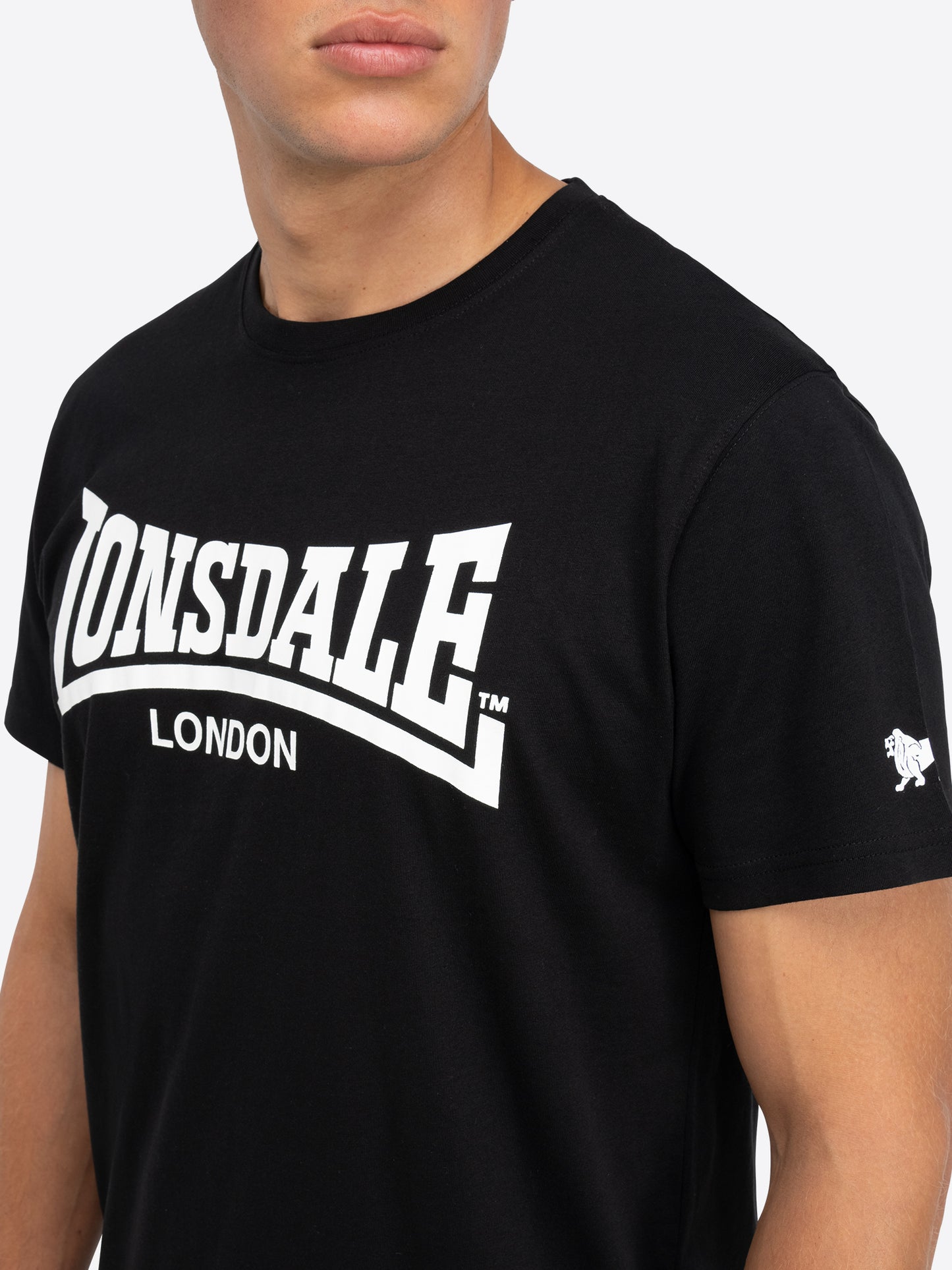 Lonsdale T-Shirt Doppelpack – 2 schwarze Shirts mit kleinem und großem Logo-Print