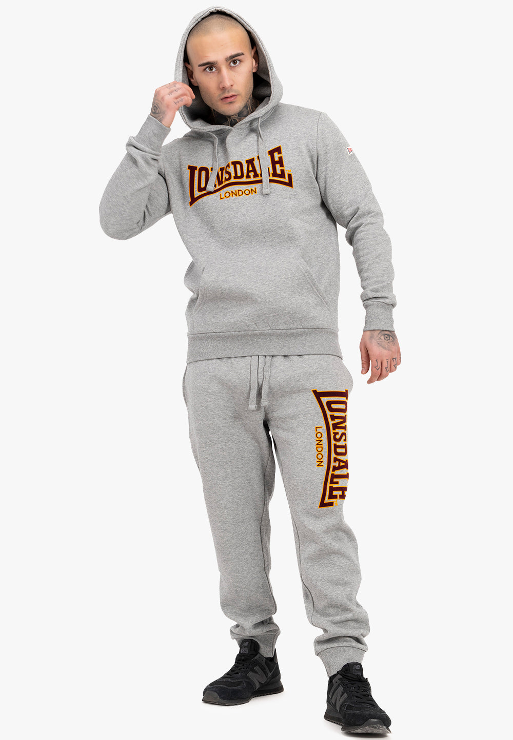 Lonsdale Kapuzensweatshirt in klassischem Design mit Frontprint, Kängurutasche und verstellbarer Kapuze – sportlich-lässig und bequem