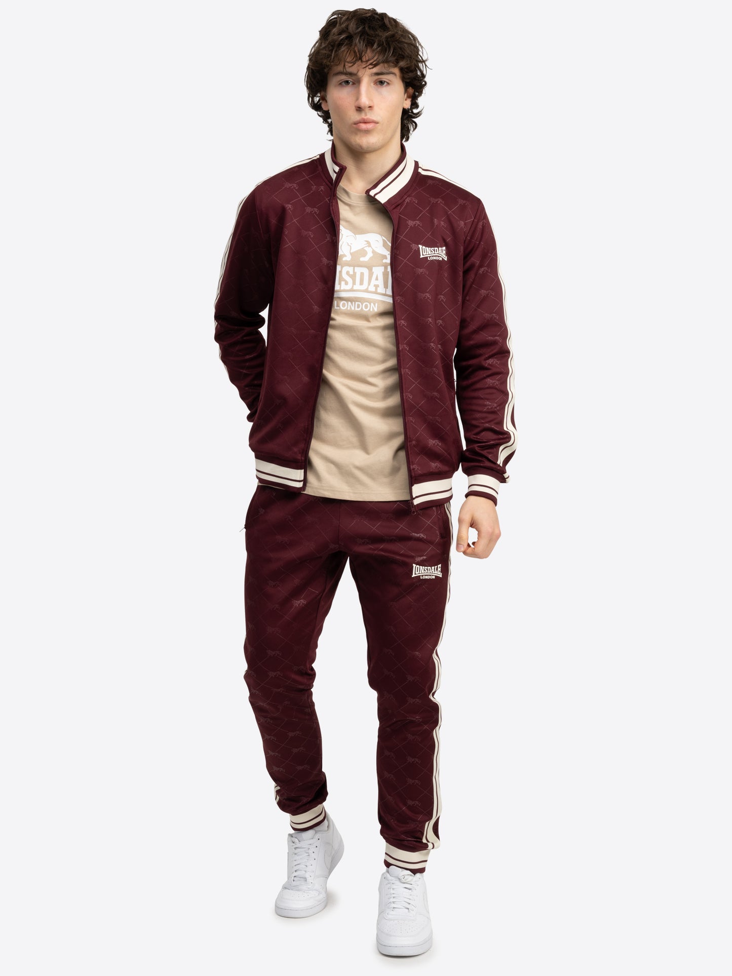 Lonsdale Jogginganzug mit auffälligem Allover-Print – zweiteiliges Set aus Jacke und Hose in sportlichem Design, ideal für Freizeit und Training