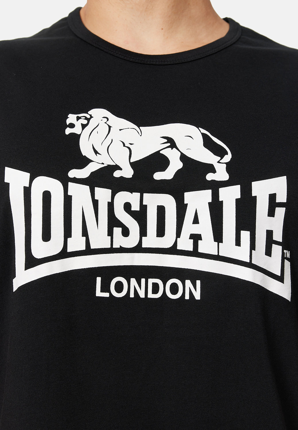 Lonsdale 117332 Clopton Singlet Schwarz