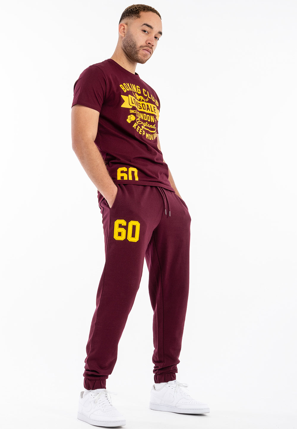 Lonsdale Jogginghose mit Logo-Aufdruck, sportlicher Schnitt, elastischem Bund und Seitentaschen – in verschiedenen Farben und Designs erhältlich