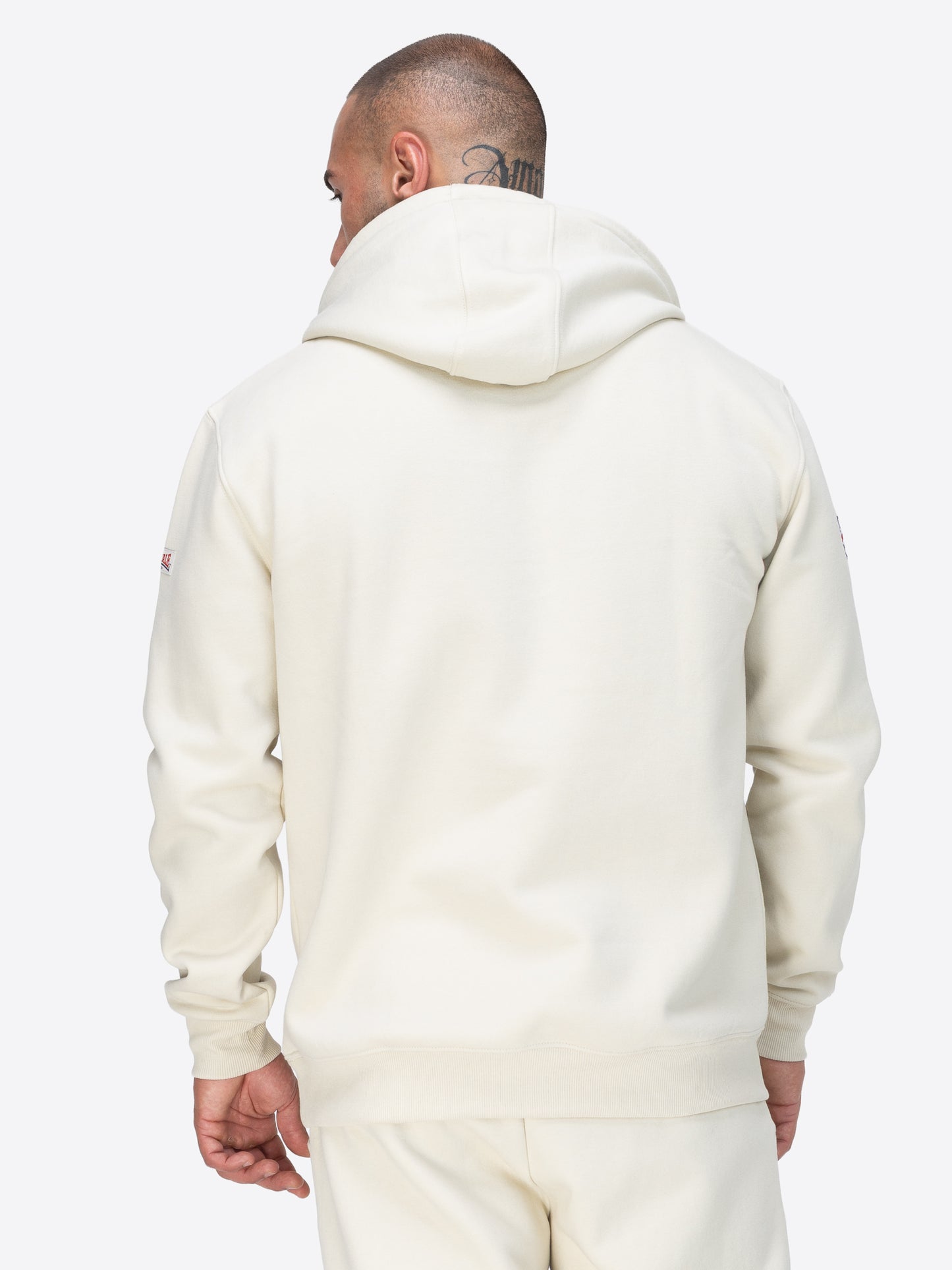 Lonsdale Hoodie mit 3D-Logo, Fronttasche und Logo-Details auf den Ärmeln