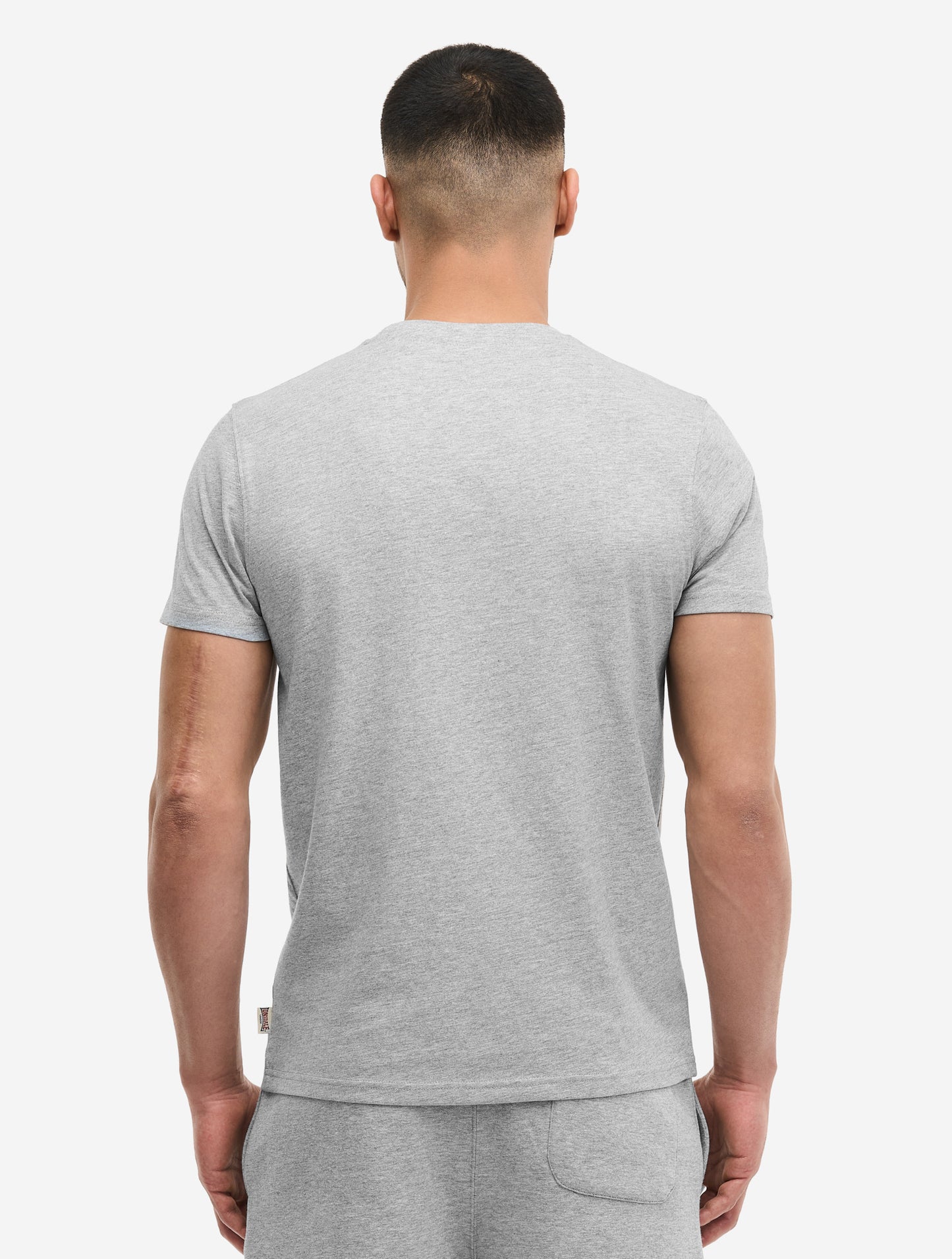 Lonsdale Ramshaw Herren T-Shirt in Marl Grey: Sportlicher Style mit grossem Logo-Print und Union-Jack-Label in weicher Jersey-Qualität.