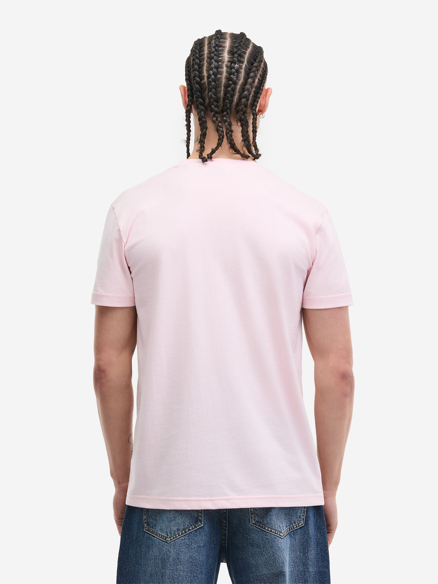 Rückseite des pinken Lonsdale T-Shirts (Modell Wormley), gerader Schnitt aus hochwertigem Jersey-Stoff für optimalen Tragekomfort.