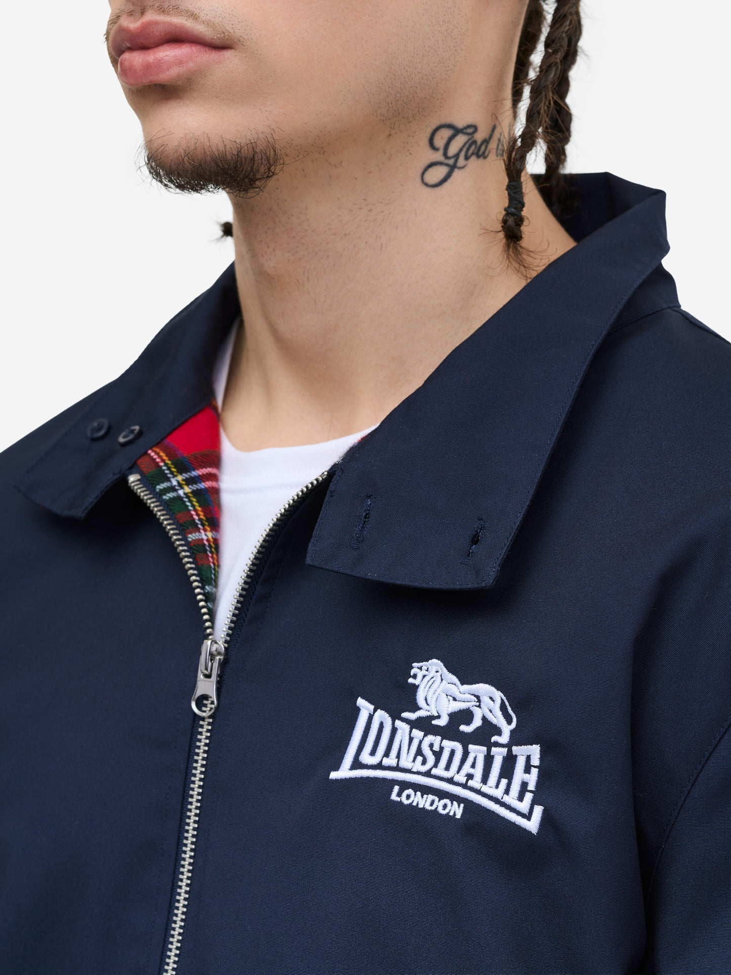 Lonsdale Acton Jacke Navy mit Reissverschluss, kleinem Brustlogo, grossem Rückenlogo und kariertem, farblich abgesetztem Innenfutter