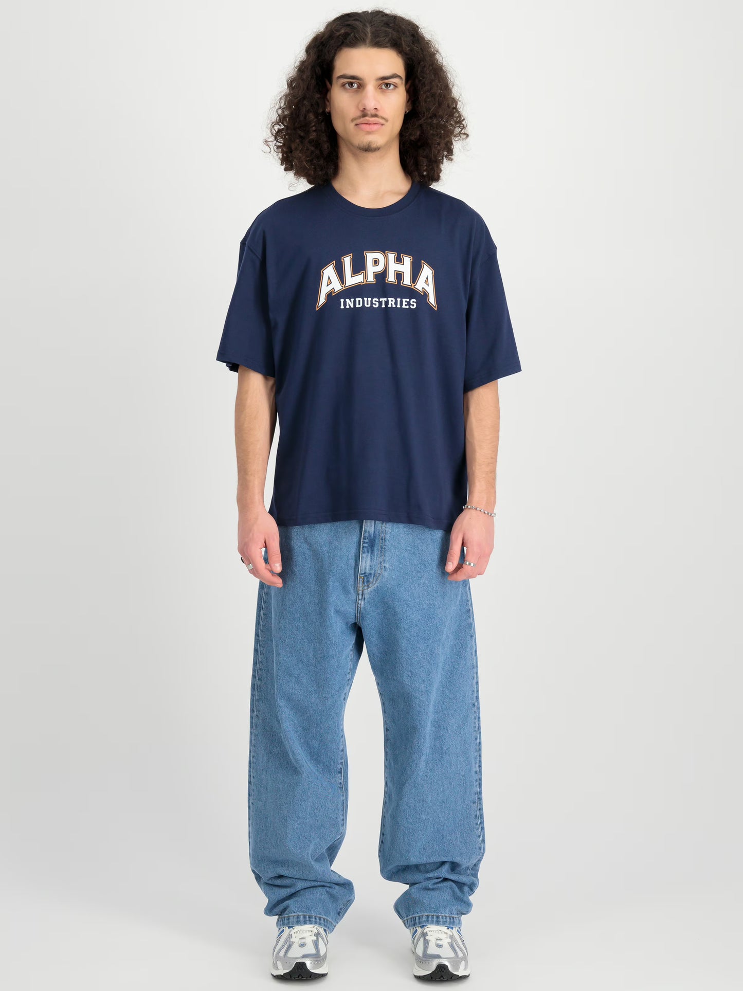 Alpha Industries Siebdruck auf der Brust – College T-Shirt Loose Fit ultra navy blue