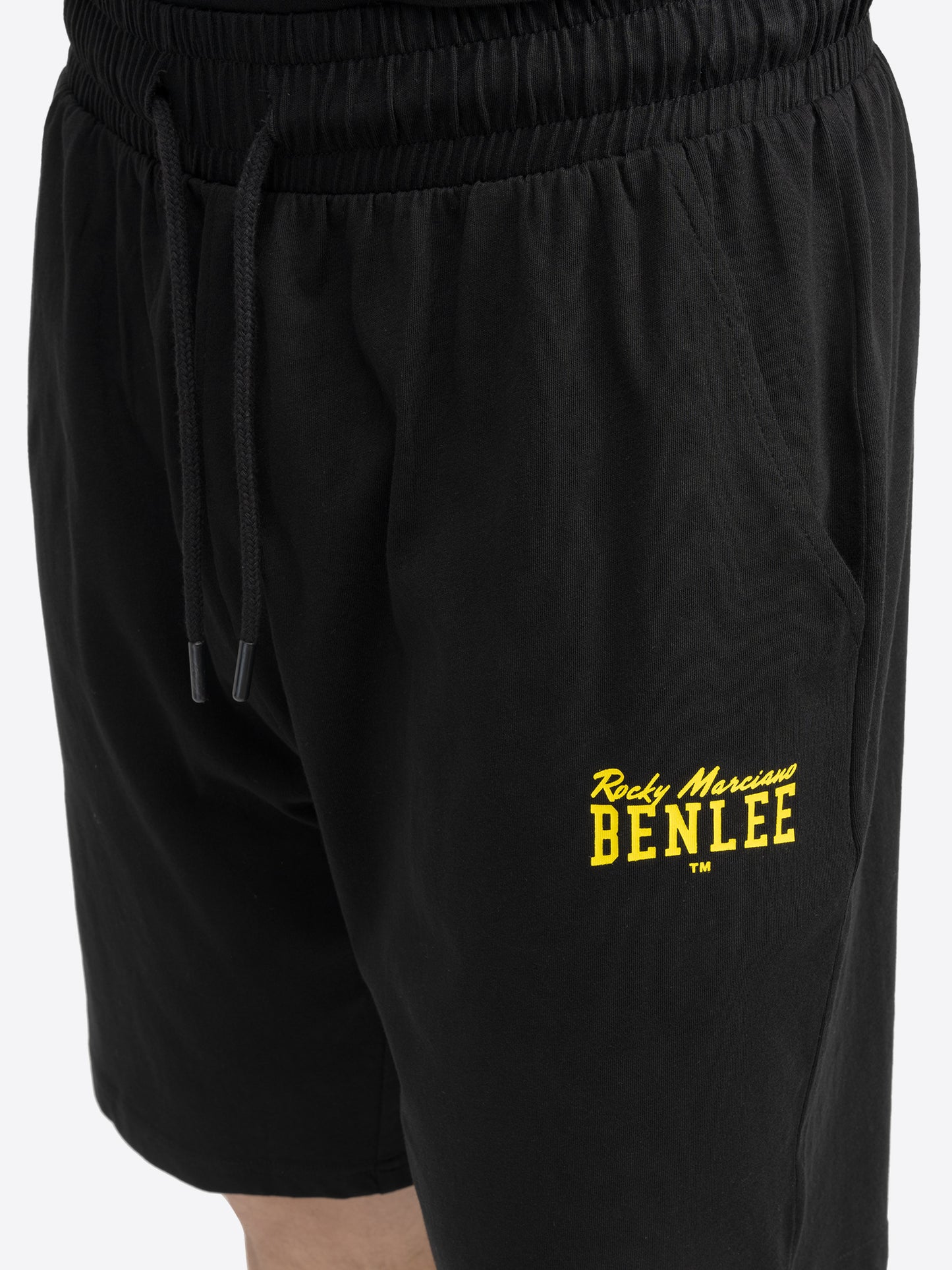 BENLEE 190819 Levant Singlet & Shorts Set Schwarz