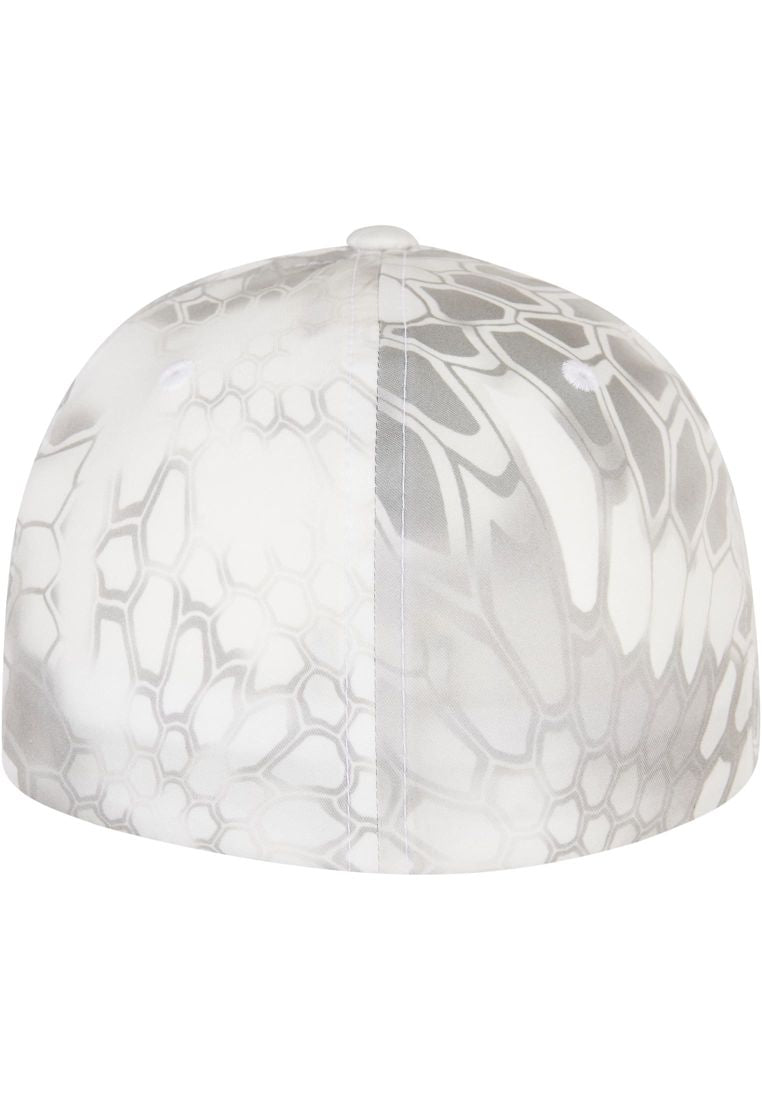 Rückseite des weissen Flexfit Caps mit Kryptek Camouflage Muster.