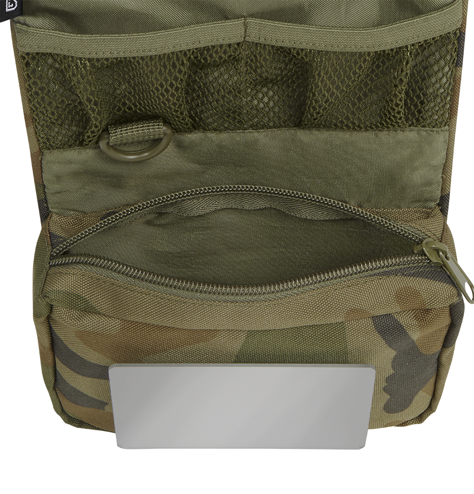 Brandit Wear Toiletry Bag Medium woodland camo