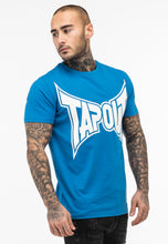 Laden Sie das Bild in den Galerie-Viewer, Tapout Logo TEE 940049 T-Shirt - Blau
