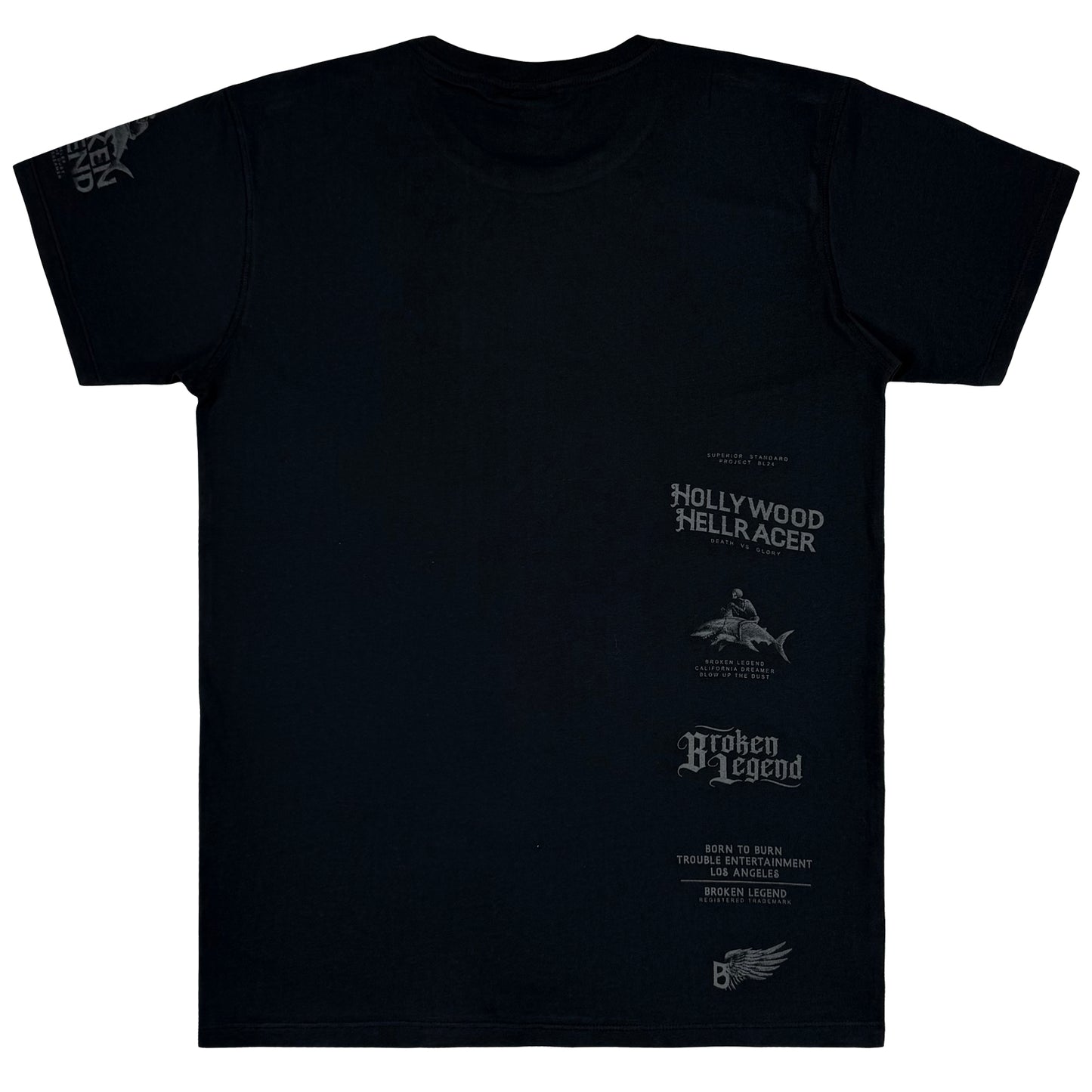 Rückansicht des schwarzen Broken Legend Shirts mit vertikalem Schriftzug der Yakuza Premium Kooperation