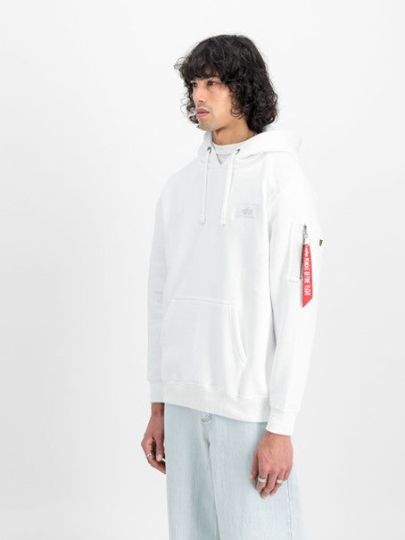 Alpha Industries Back Print Hoodie für Herren – Cooler Kapuzenpullover mit Logo-Stickerei und Utility Pocket, jetzt in deinem Schweizer Shop