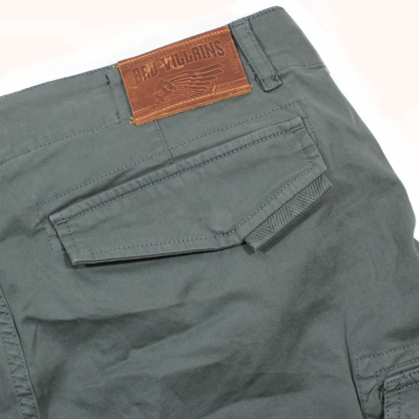 Yakuza Premium 3752 Cargo Pants Dunkelolive