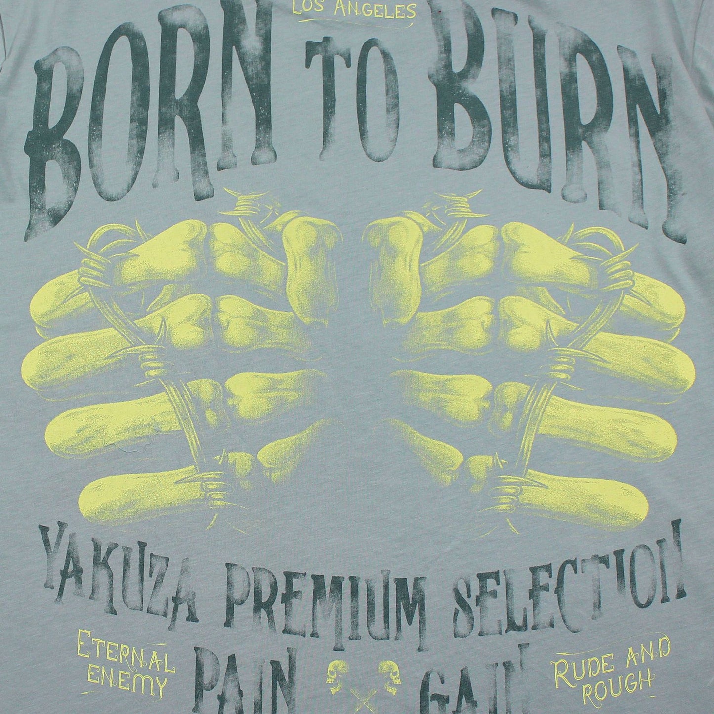 Yakuza Premium 3916 T-Shirt in aqua grau mit grossem, detailreichem Rückenprint und kleinem Frontprint auf der linken Brust.