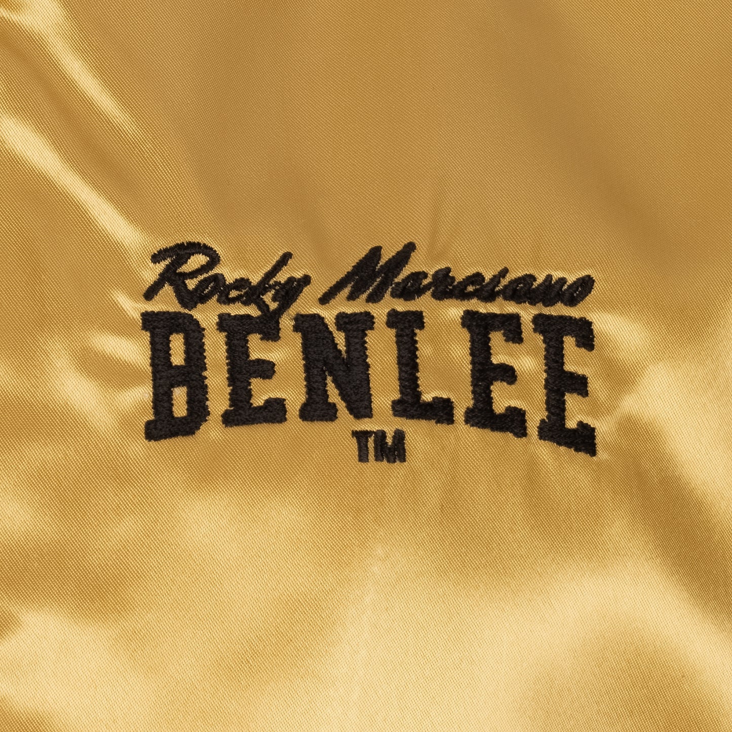 BENLEE 191006 Warenheim Einlauf Jack Gold