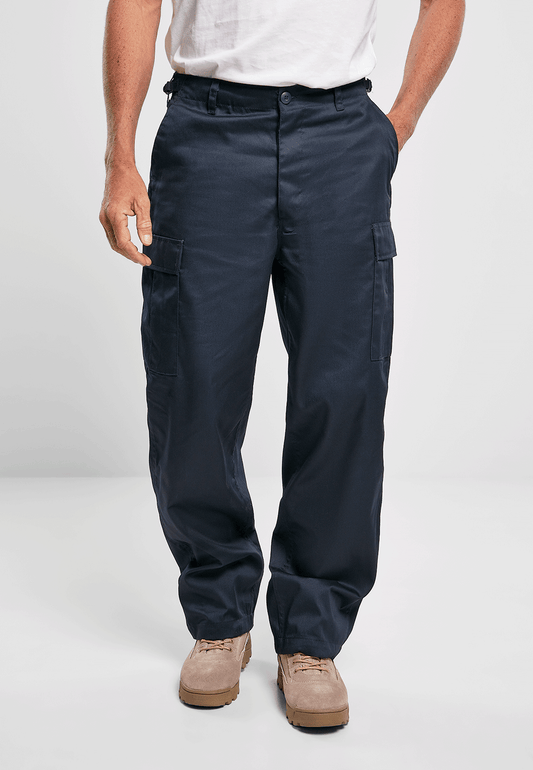 Robuste Brandit US Ranger Cargo-Hose für Herren im zeitlosen Navy-Blau mit grossen Beintaschen.