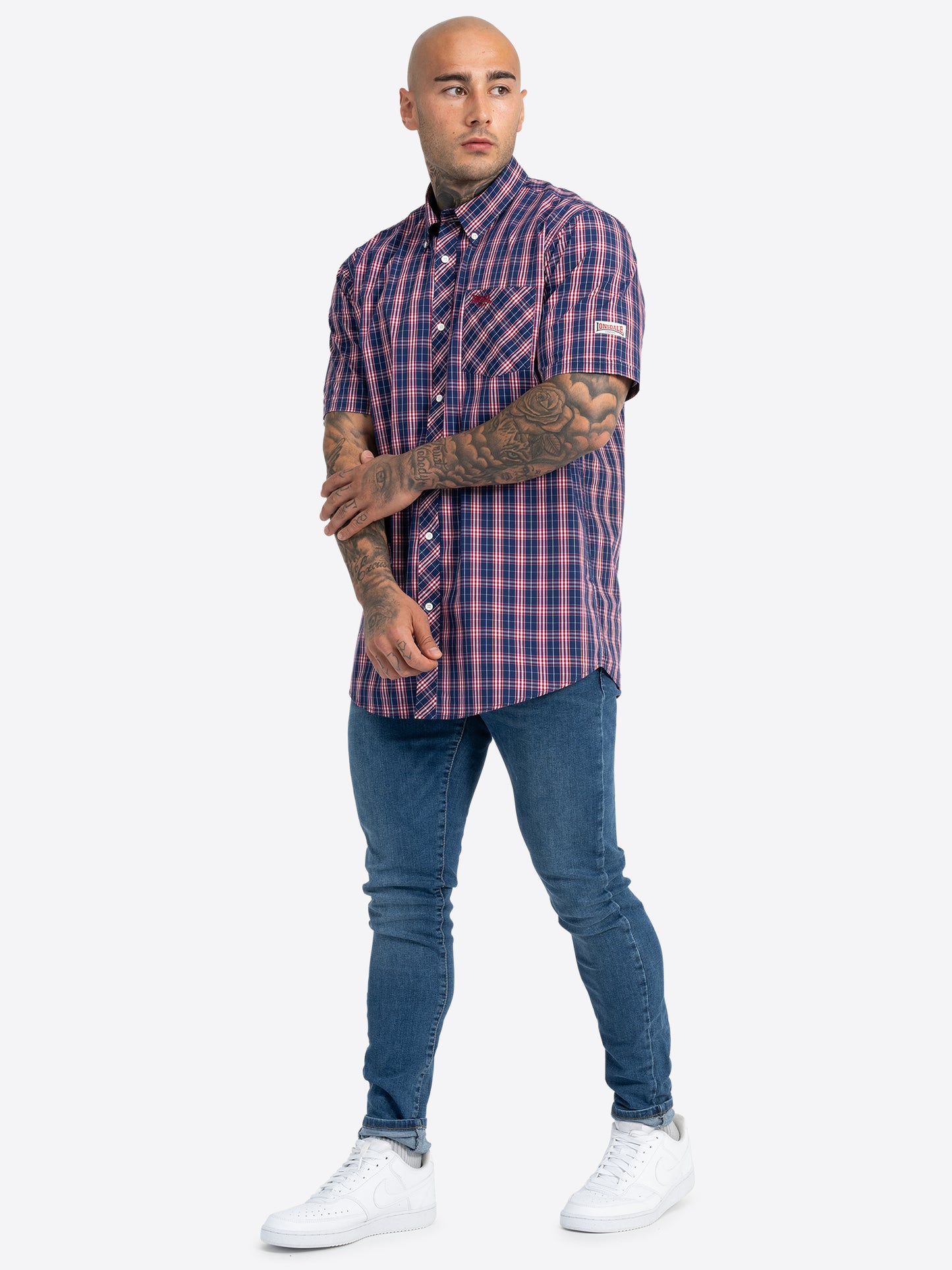 Lonsdale Brixworth Hemd Rot-Weiss kariert, Slim Fit Kurzarmhemd für Herren mit Button-Down-Kragen. 