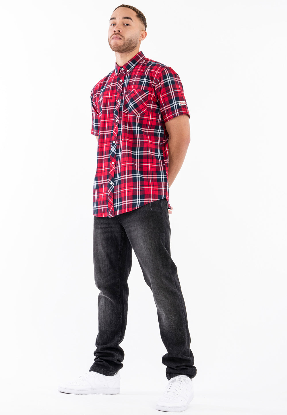 Lonsdale Brixworth Hemd Rot-Dunkelblau kariert, Slim Fit Kurzarmhemd für Herren mit Button-Down-Kragen.
