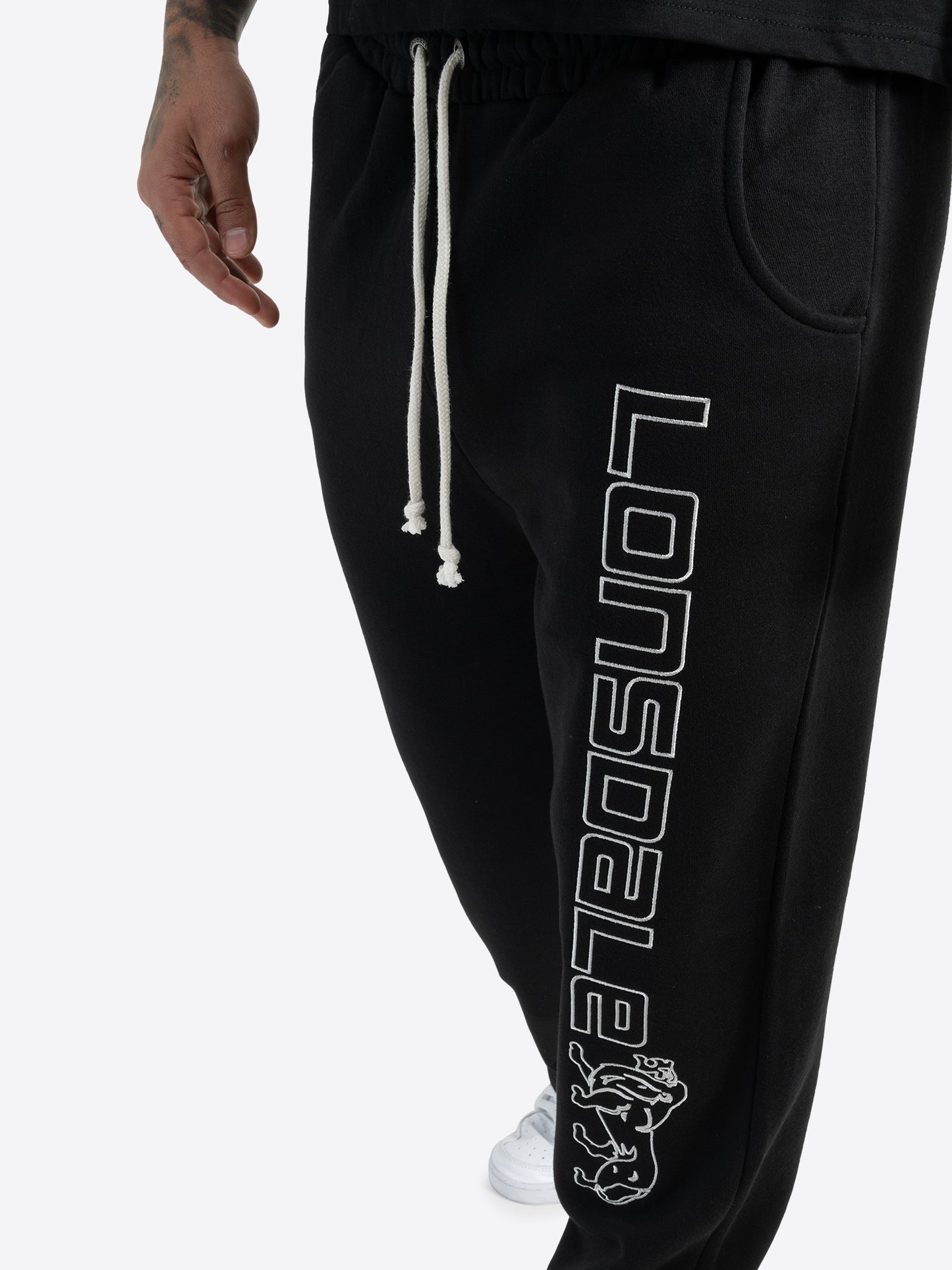 Lonsdale Logo-Stickerei Weiss & Kordelzug Detail Jogginghose
