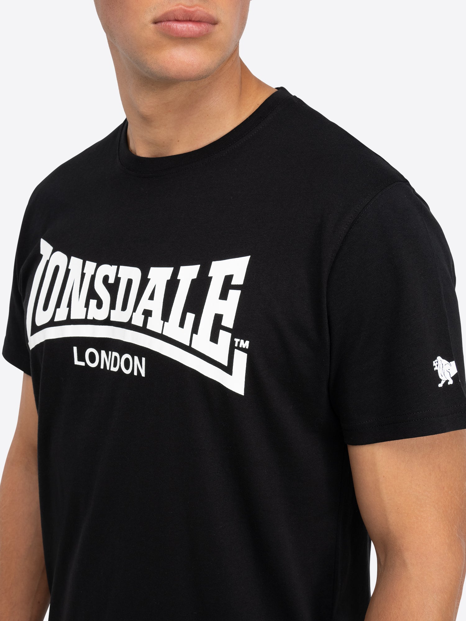 Lonsdale T-Shirt Doppelpack – 2 schwarze Shirts mit kleinem und großem Logo-Print