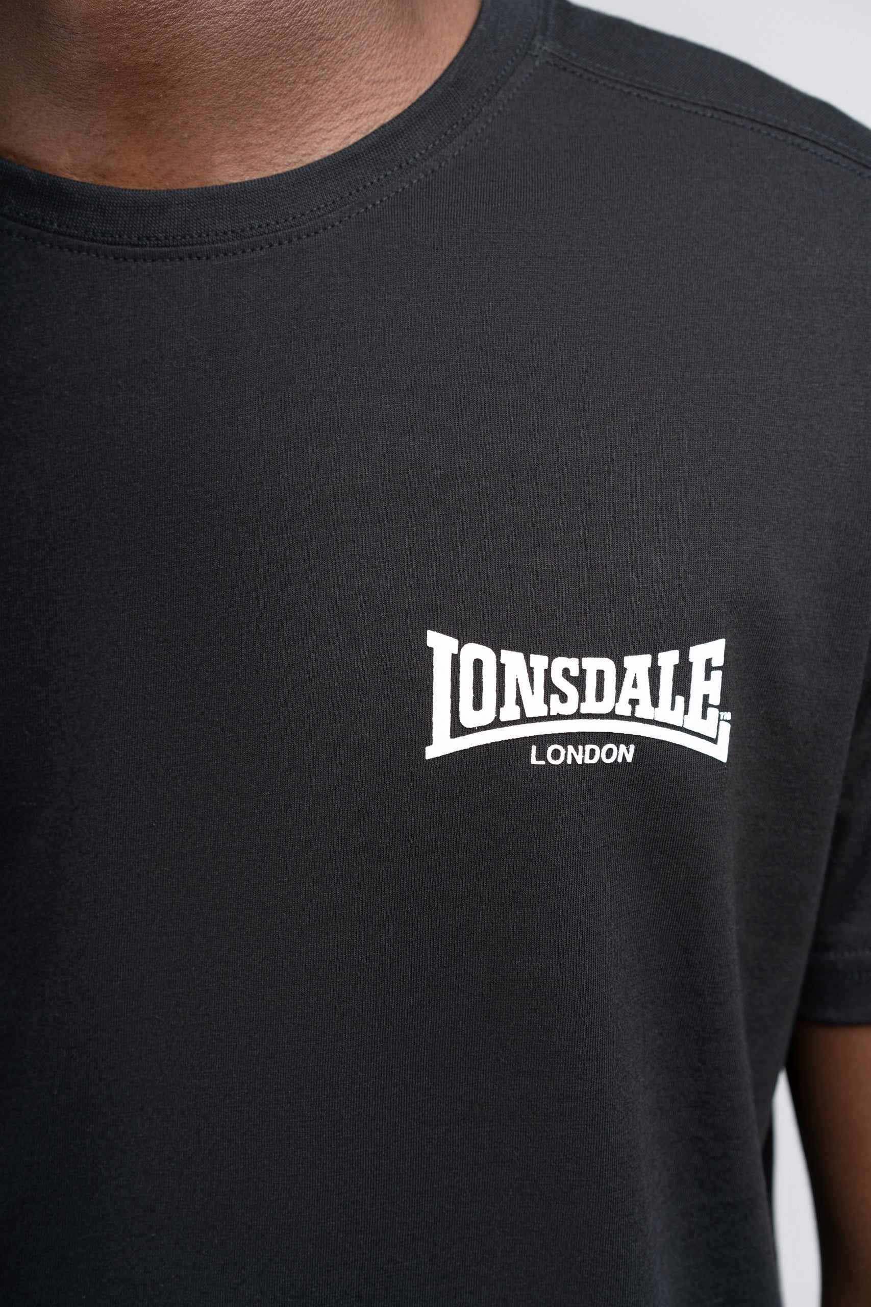 Lonsdale 117108 Elmdon T-Shirt - Schwarz