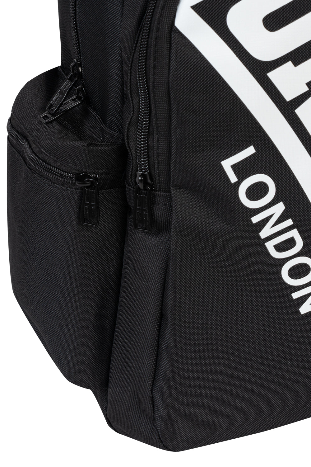 Schwarzer Lonsdale Rucksack mit grossem weissem Logo-Print und Löwen-Motiv.