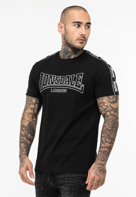 Lonsdale T-Shirt mit Rundhalsausschnitt in klassischem Design; aufgenähte Logo-Streifen verlaufen von den Schultern über beide Ärmel