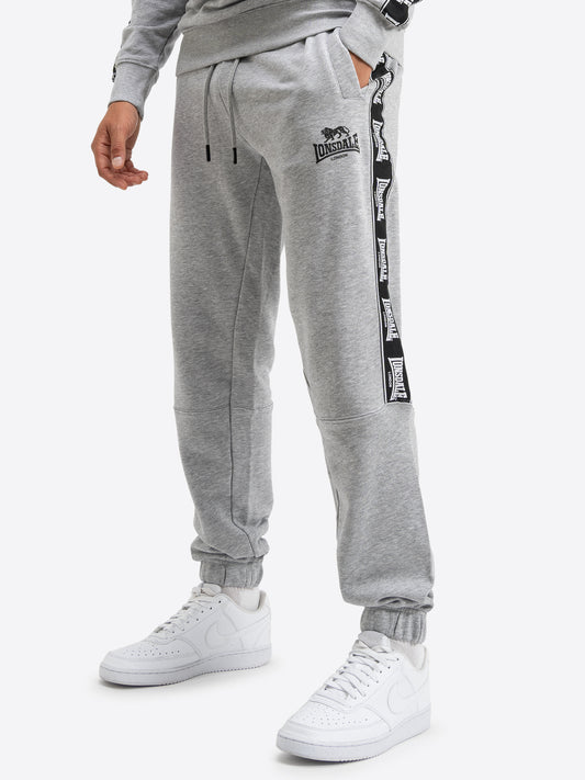 Lonsdale Jogginghose mit Logo-Tapes, sportlichem Schnitt und Seitentaschen – ideal für Freizeit und Training