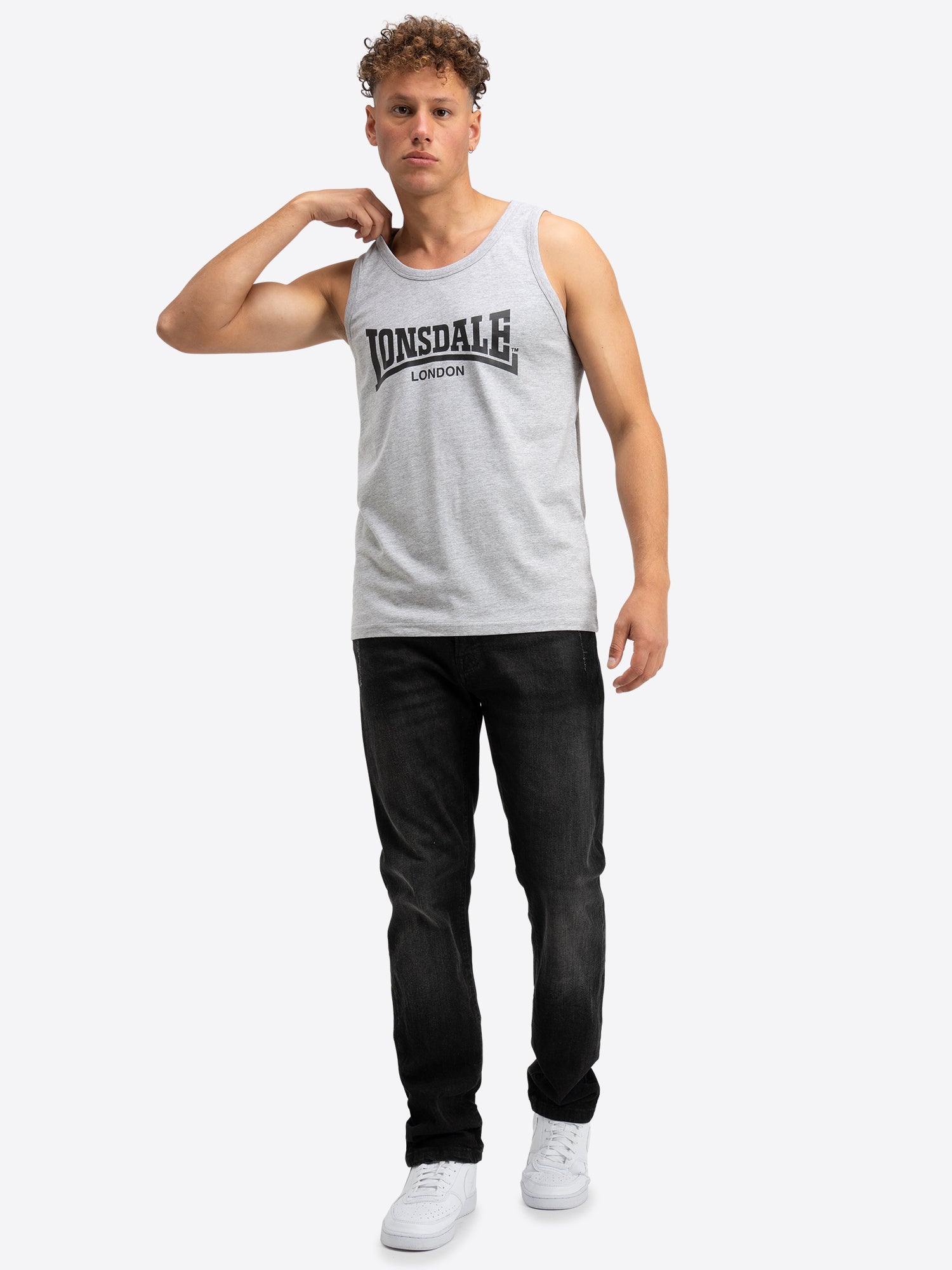 Lonsdale Herren Singlet in Grau meliert – Teil des praktischen 2er-Packs mit Logo-Print.
