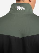 Laden Sie das Bild in den Galerie-Viewer, Lonsdale 117748 Caunton Jogginganzug Schwarz/Olive
