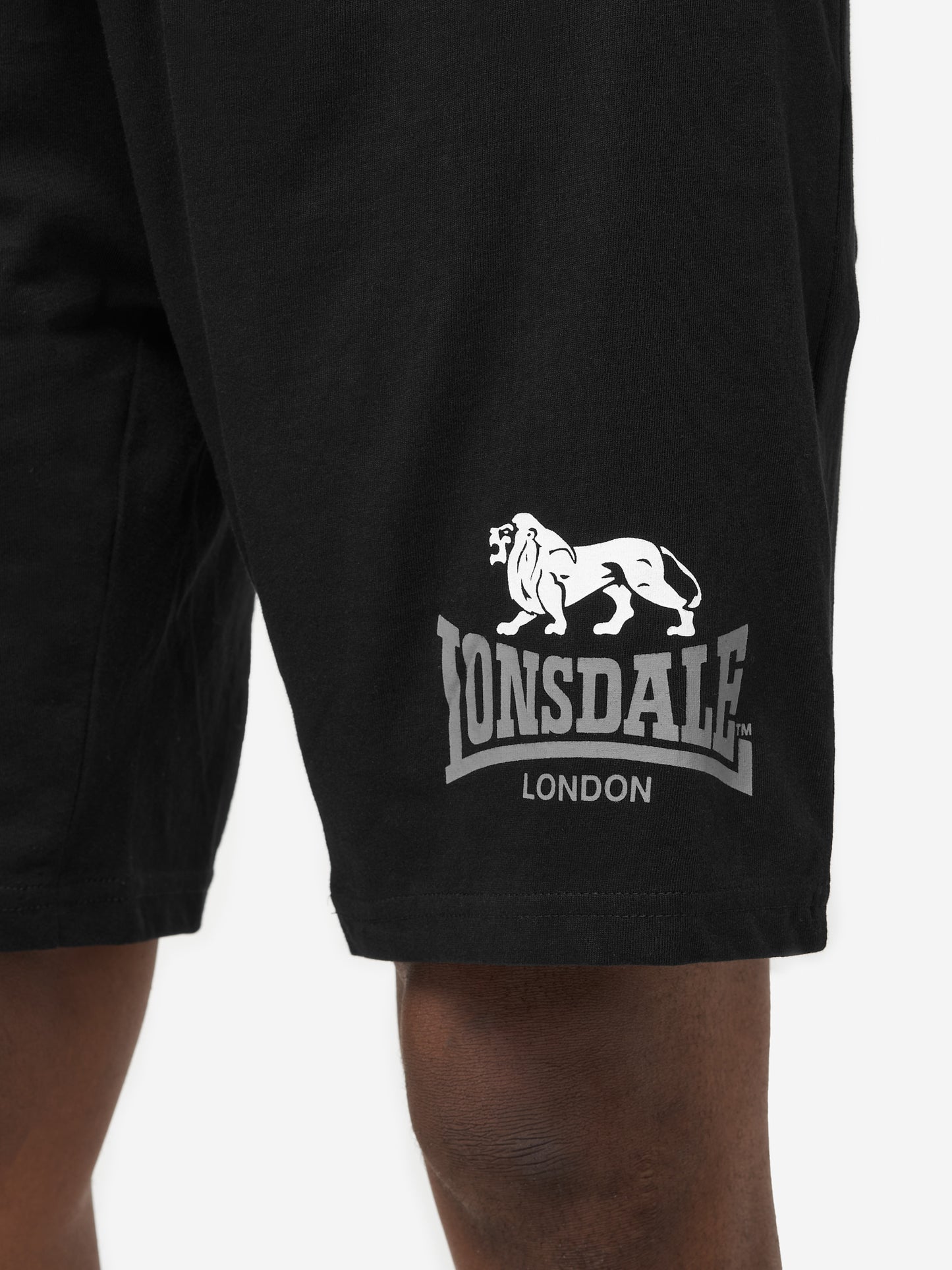 Lonsdale Herren Singlet & Shorts Set in Schwarz, normale Passform mit mehrfarbigem Logo