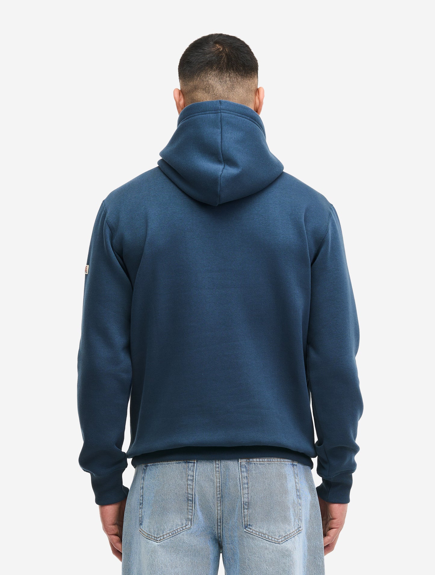  Rückansicht Lonsdale Kapuzenjacke Dunkelblau, normale Passform mit roten Ziernähten an den Schultern.
