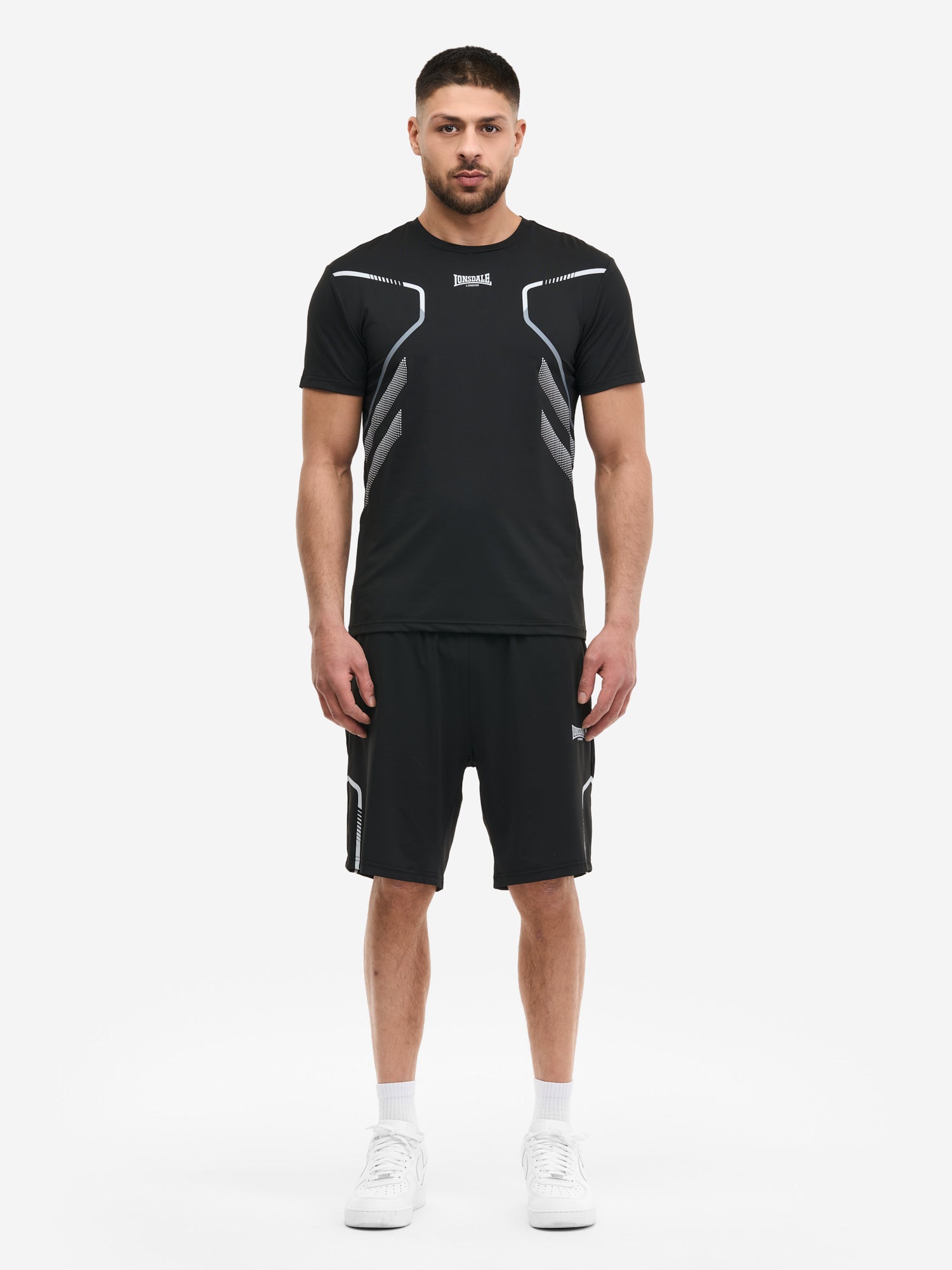 Schwarzes Lonsdale Herren Sport-Set aus Funktionsshirt und Shorts mit dynamischem Print, normale Passform