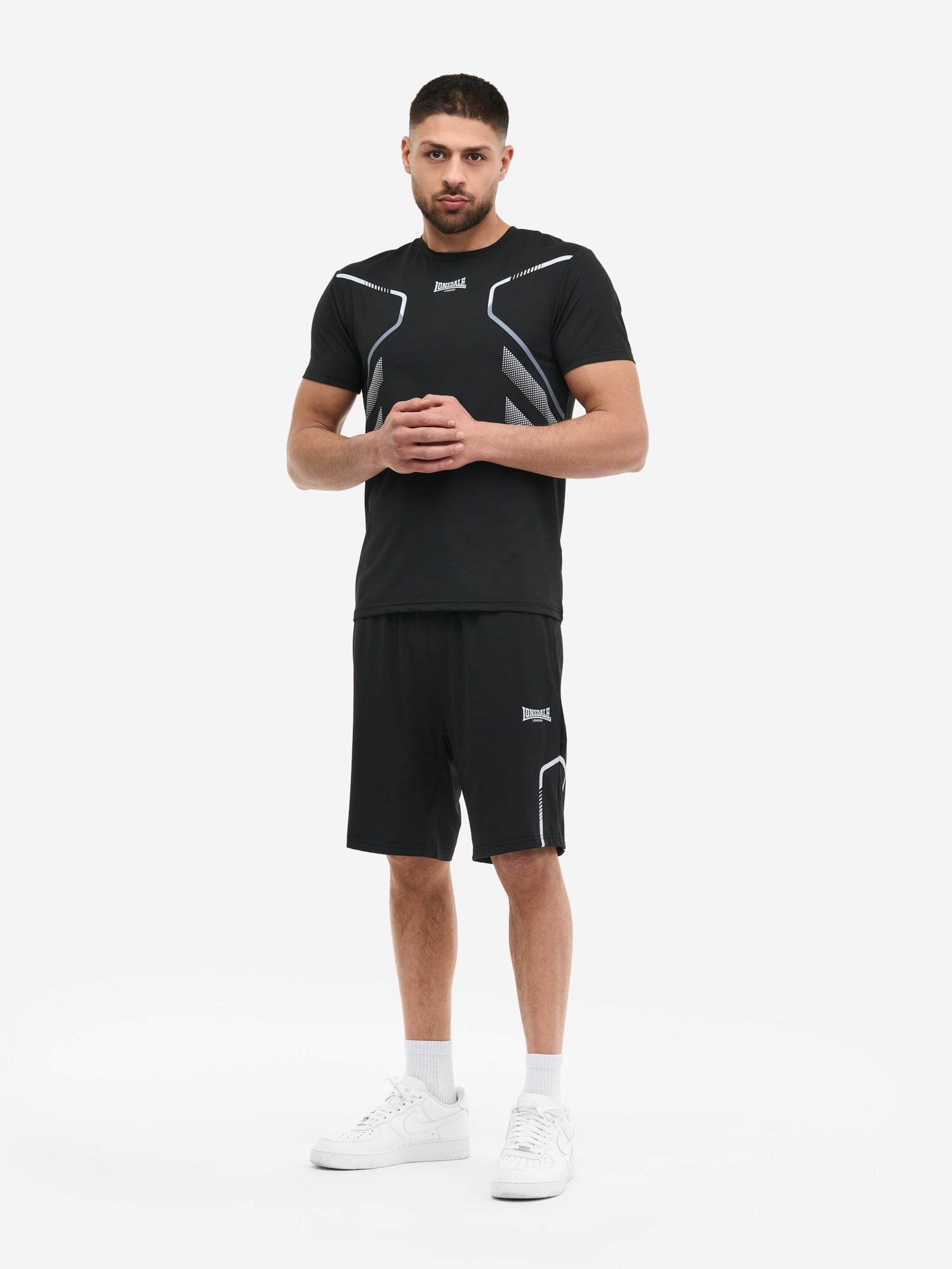 Schwarzes Lonsdale Herren Sport-Set aus Funktionsshirt und Shorts mit dynamischem Print, normale Passform