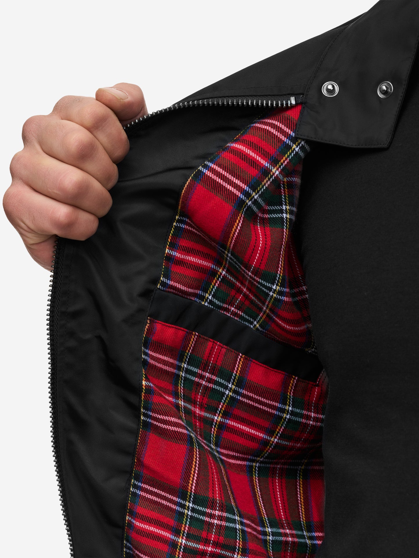 Kariertes Innenfutter und Logo-Patch der Lonsdale Jacke aus Polyamid-Gewebe Schwarz.