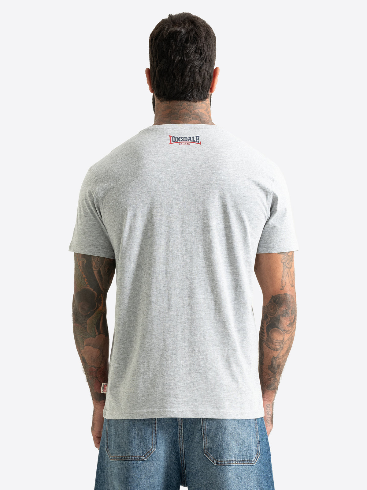 Graues Lonsdale Herren T-Shirt Rückansicht mit kleinem Markenlogo im Nacken.
