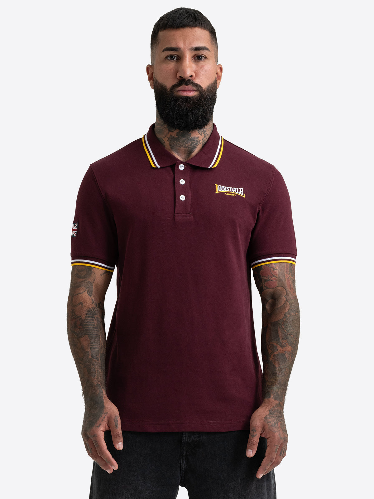 Lonsdale Herren-Poloshirt in Oxblood mit kleinem gesticktem Logo auf der Brust.
