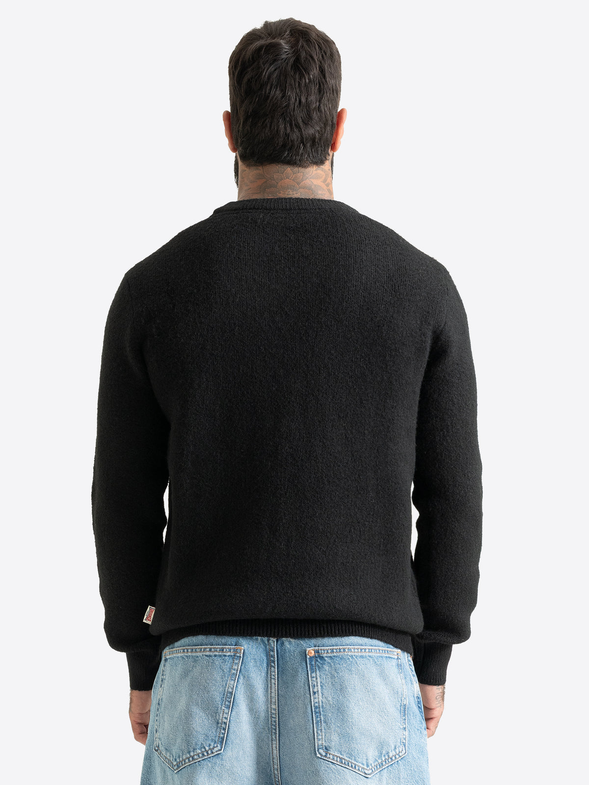 Rückansicht vom schwarzen Lonsdale Herren Strickpullover im Regular Fit.