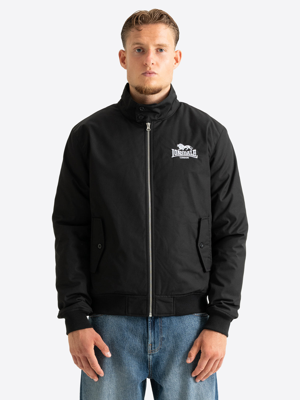 Schwarze Lonsdale Herren Jacke mit Logo-Stickerei und schmaler Passform