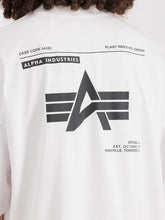 Laden Sie das Bild in den Galerie-Viewer, Alpha Industries Logo BP T-Shirt - white
