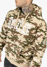 Laden Sie das Bild in den Galerie-Viewer, BENLEE  190785 Carlyn Kapuzensweatshirt - Camo Desert
