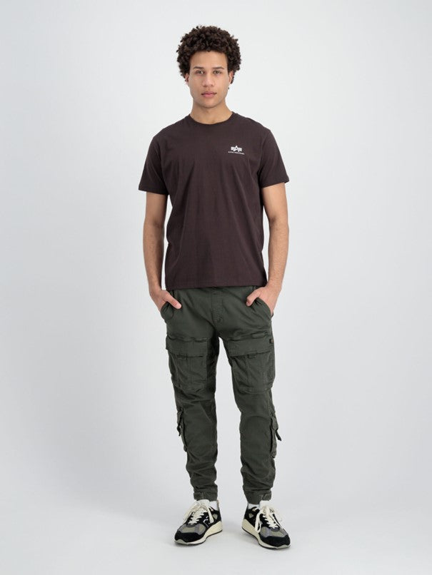 Alpha Industries Basic T-Shirt Small Logo - hunter brown