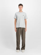 Laden Sie das Bild in den Galerie-Viewer, Alpha Industries Basic T-Shirt Small Logo - pastel grey
