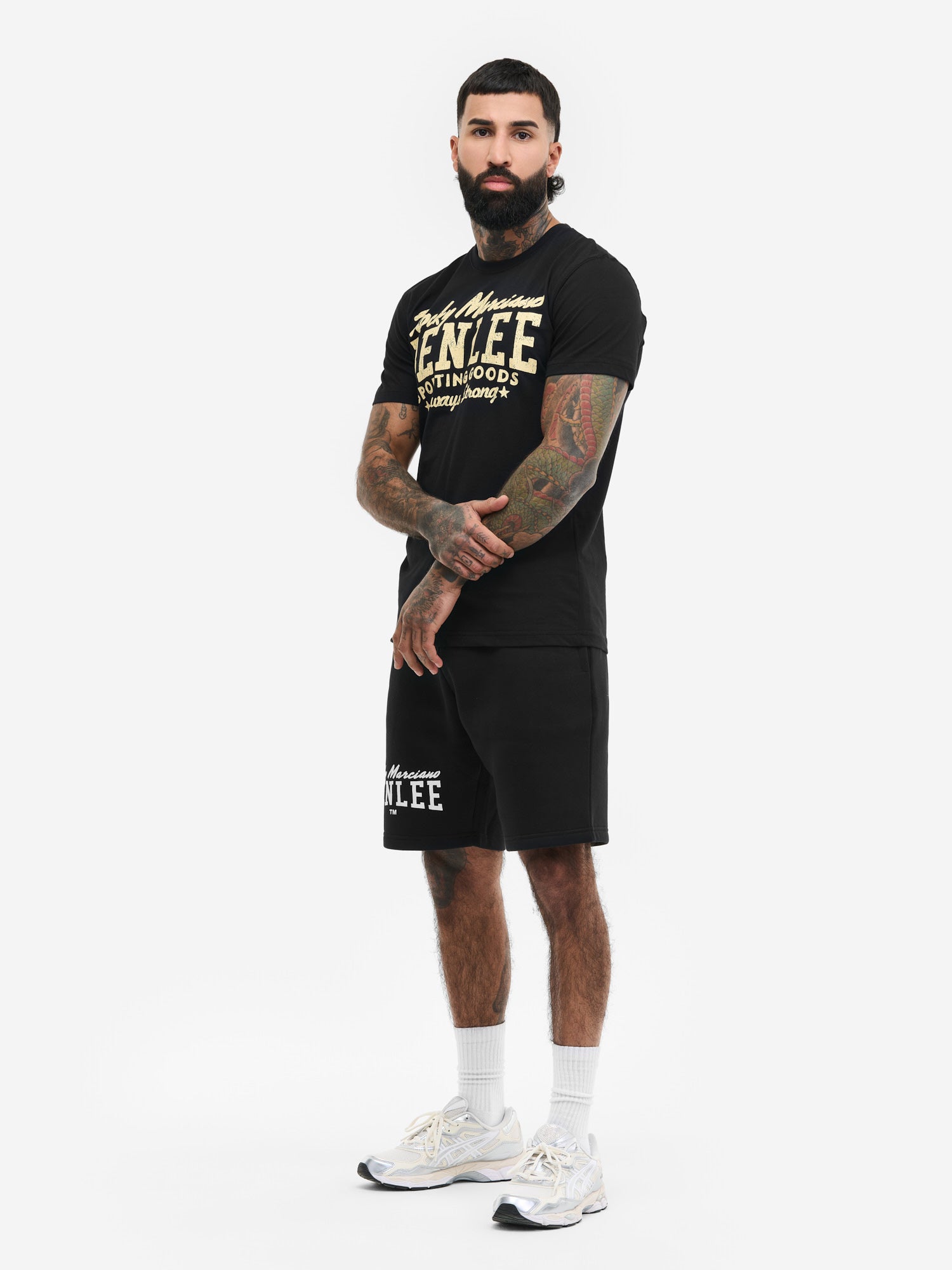 Schwarzes BENLEE Herren T-Shirt aus Baumwolle mit grossem Vintage-Logo-Print, normale Passform.