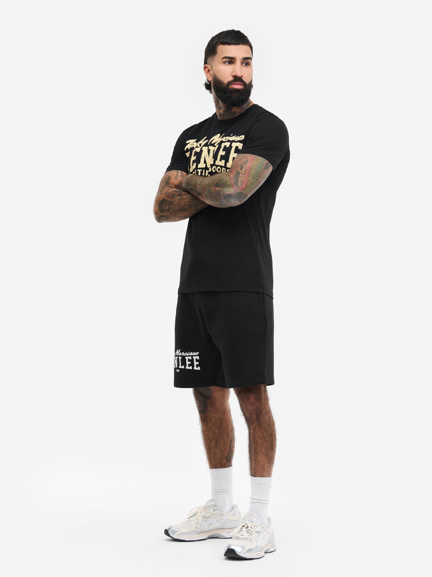 Schwarzes BENLEE Herren T-Shirt aus Baumwolle mit grossem Vintage-Logo-Print, normale Passform.