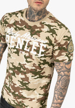Laden Sie das Bild in den Galerie-Viewer, BENLEE  190783 Camdden T-Shirt - Camo Desert
